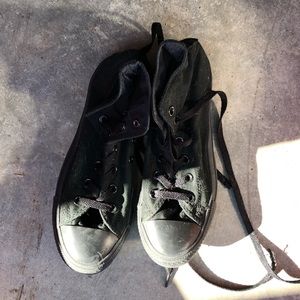 Black converse